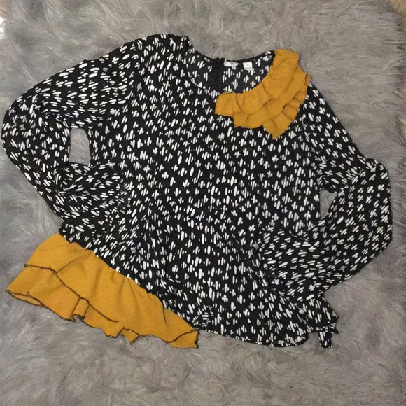 Tops - ✨FLASH sale✨Upcycled blouse